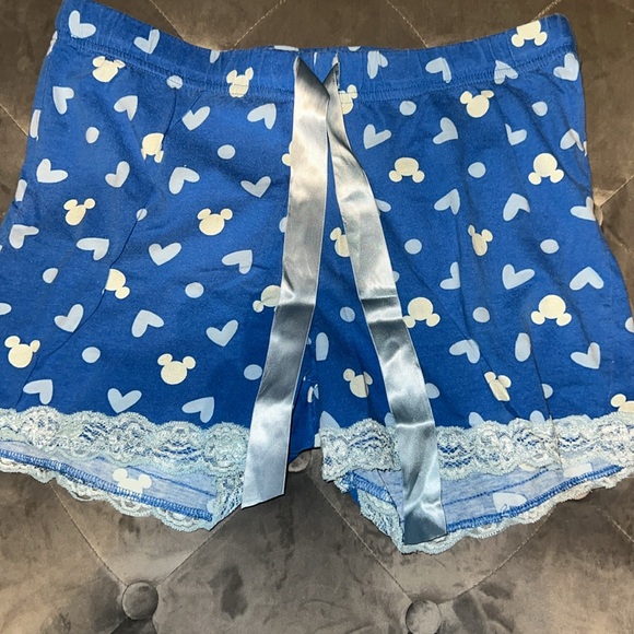 Pjs - Picture 3 of 4